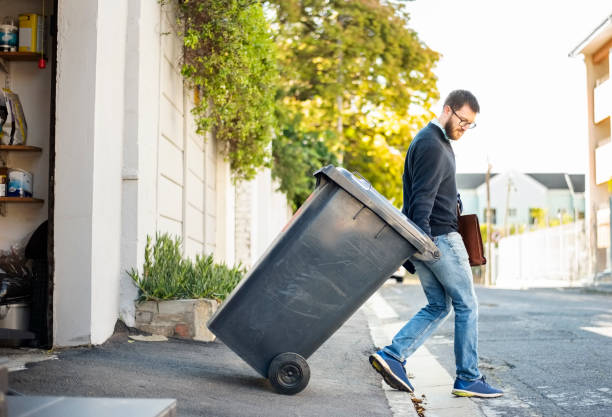 Best Basement Cleanout Services  in Hayfield, MN